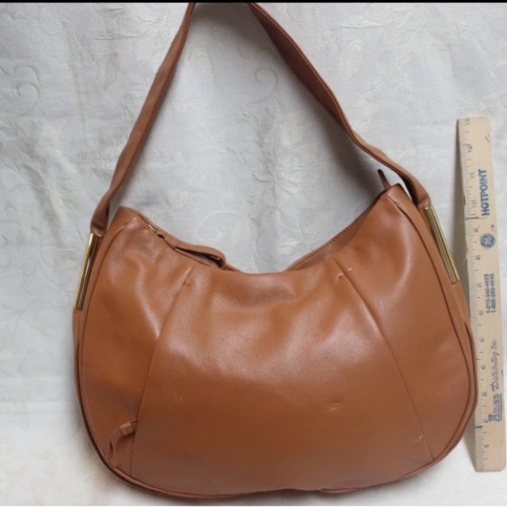 Alexandra Bartlett Caramel Leather Shoulder Bag